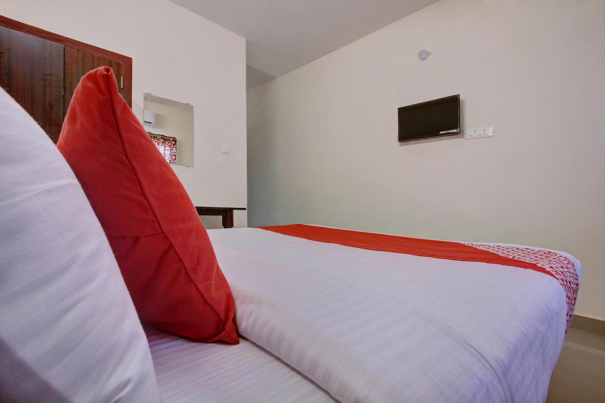Kāsaragod Hotel O Century Park מראה חיצוני תמונה